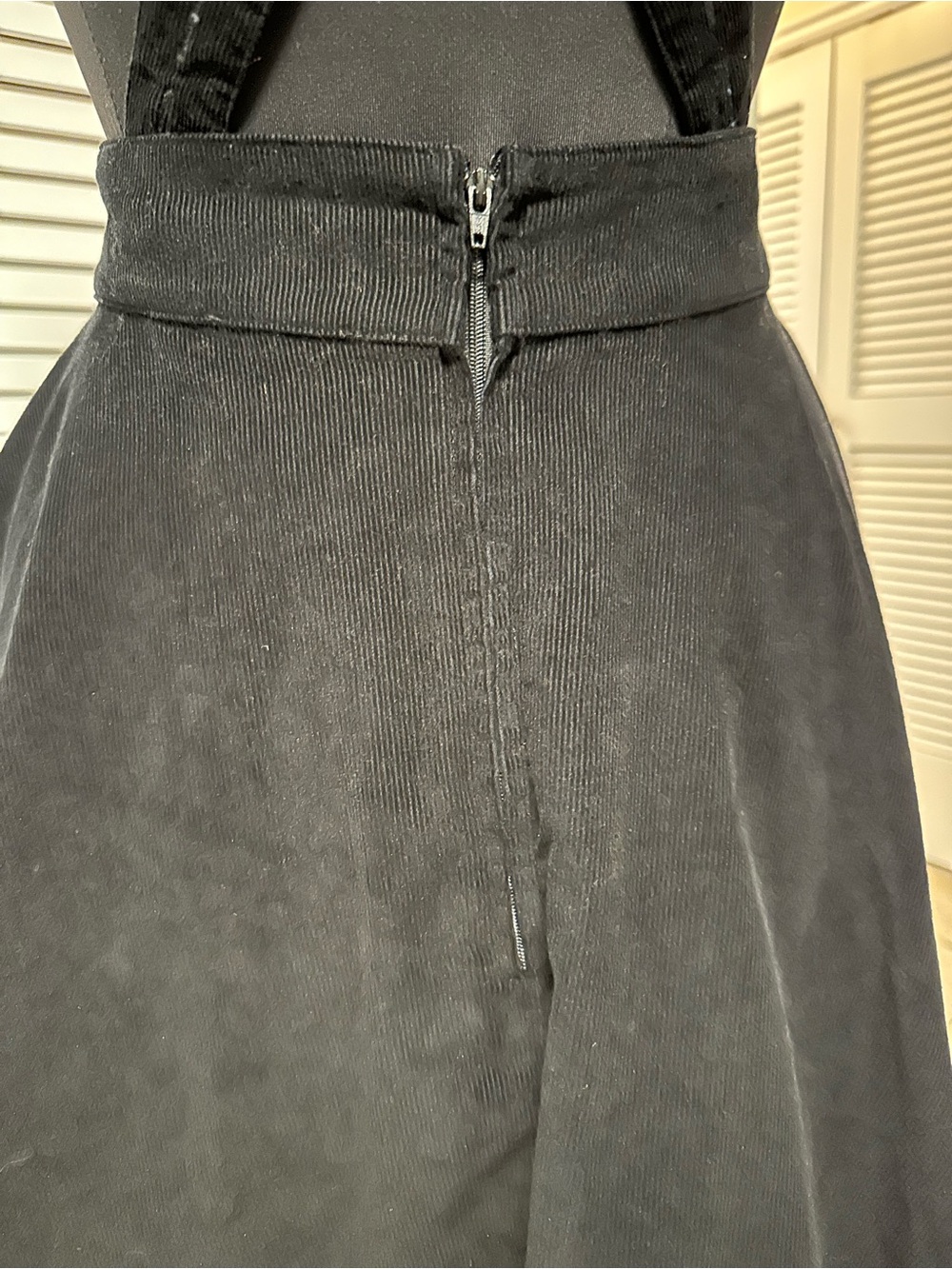 Unique Vintage Corderoy Black & Orange Pumpkin Pinafore Dress - Picture 5 of 15